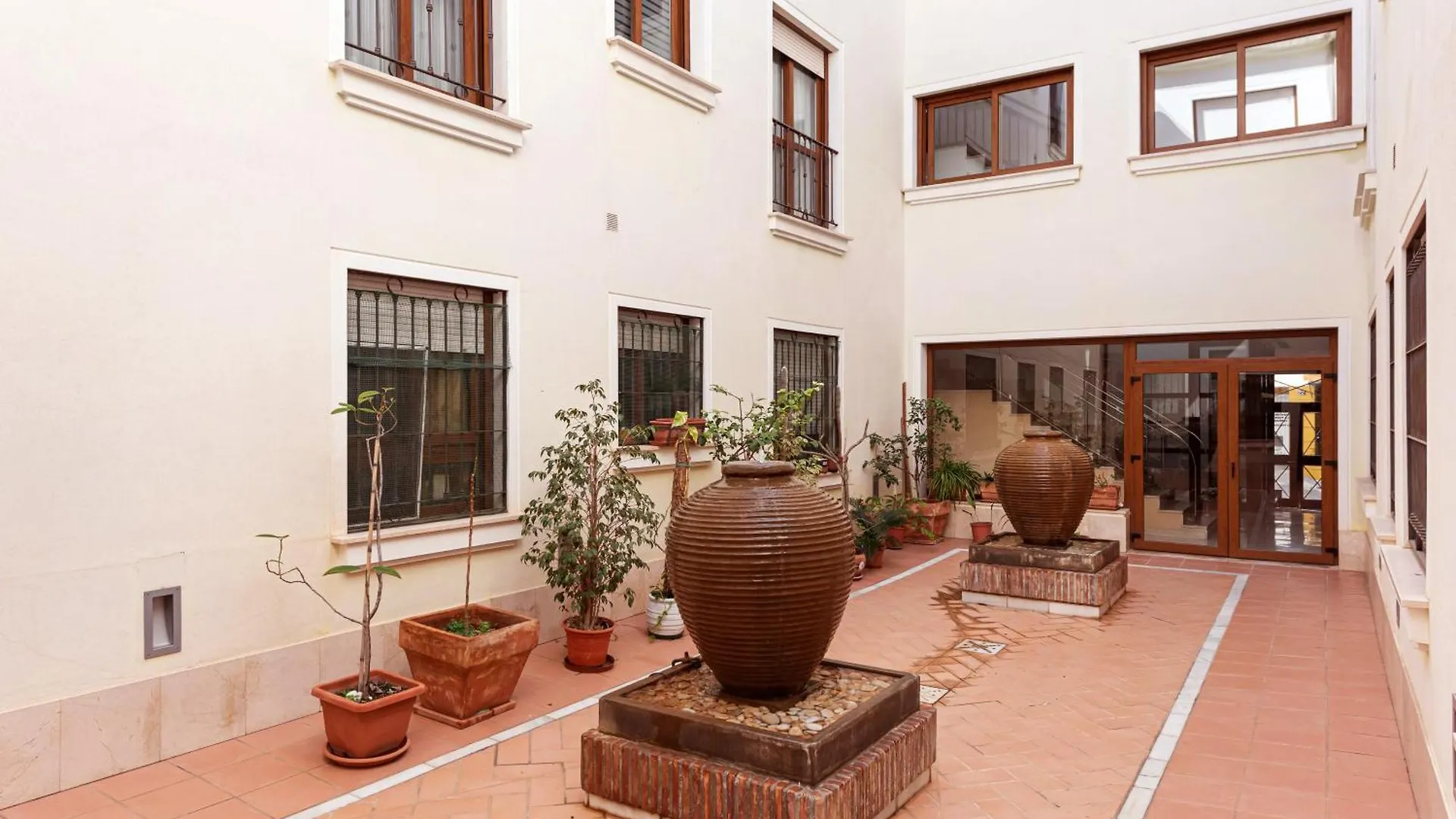 Piscina, Patio Privado Y Aparcamiento Apartment Malaga Spain