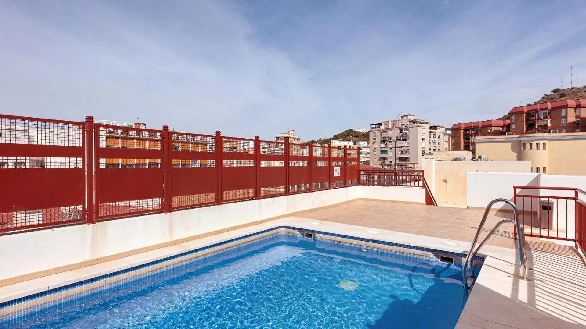 Piscina, Patio Privado Y Aparcamiento Apartment Malaga 0*,