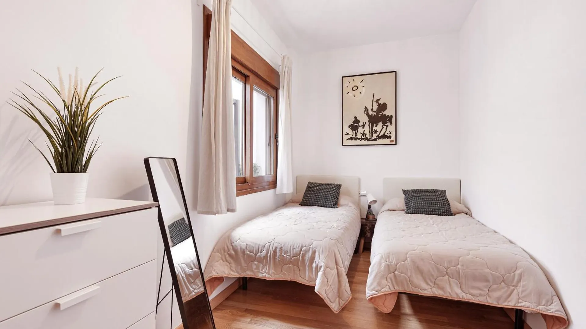 Piscina, Patio Privado Y Aparcamiento Apartment Malaga
